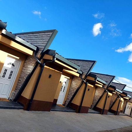 Filigran Aparthotel ปาลิช ภายนอก รูปภาพ
