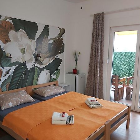 Filigran Aparthotel ปาลิช ภายนอก รูปภาพ