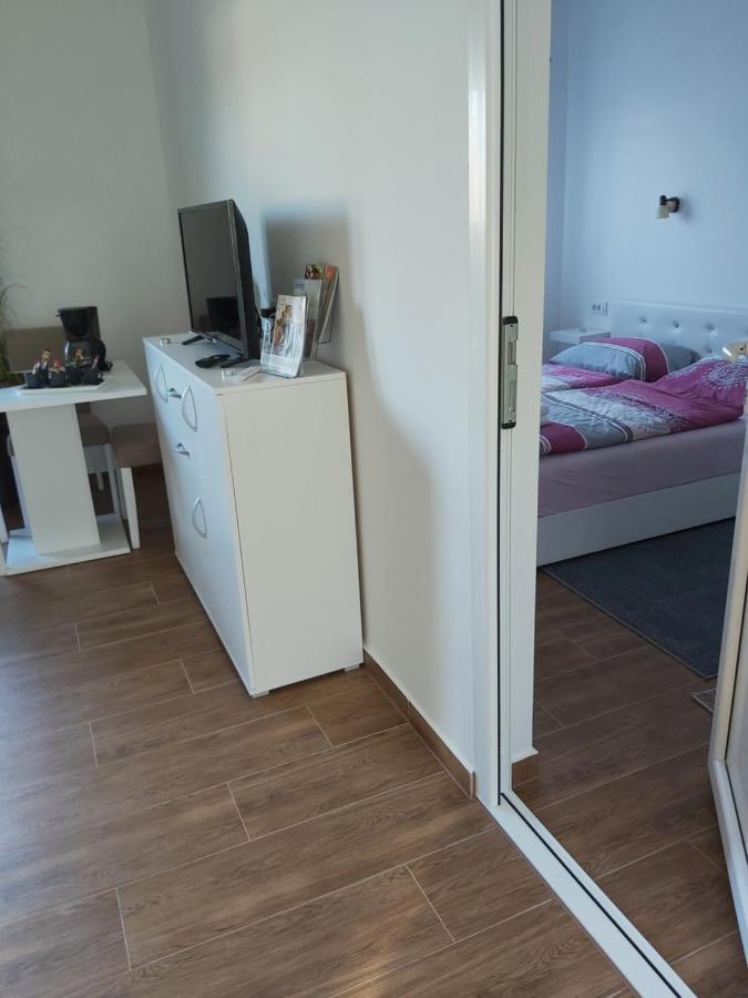 Filigran Aparthotel ปาลิช ภายนอก รูปภาพ